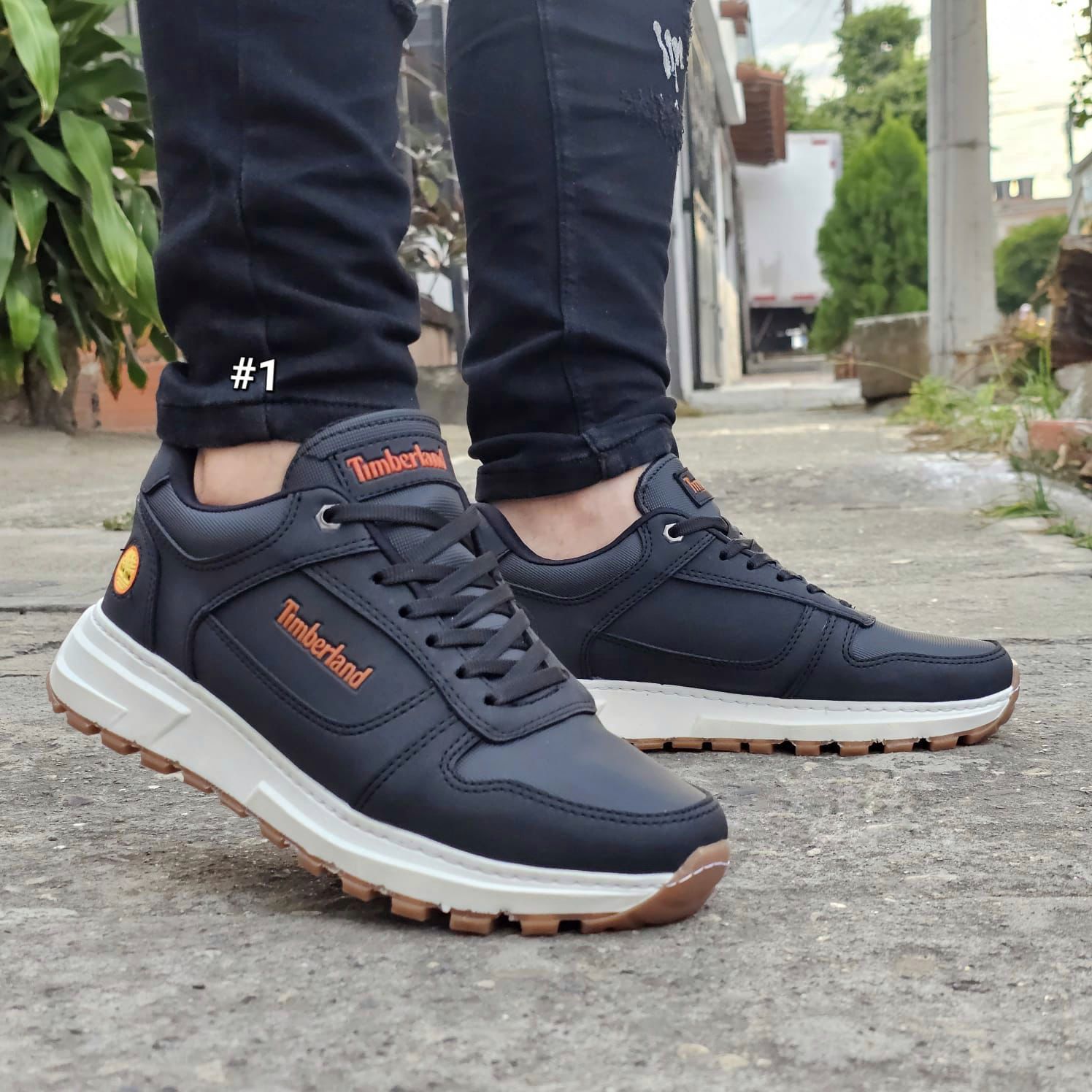 Zapatos de moda Timberland Taboada en color marrón, con diseño elegante y detalles en cuero.