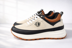 Tenis casual Brahma Tula en color beige, diseño cómodo y moderno para uso diario.