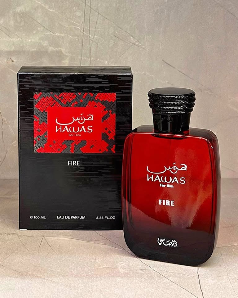 Rasai Hawas Fire de Aroma Primera, aroma aromático y fresco, en frasco de 1.1 litros, con etiqueta y tapa visible.