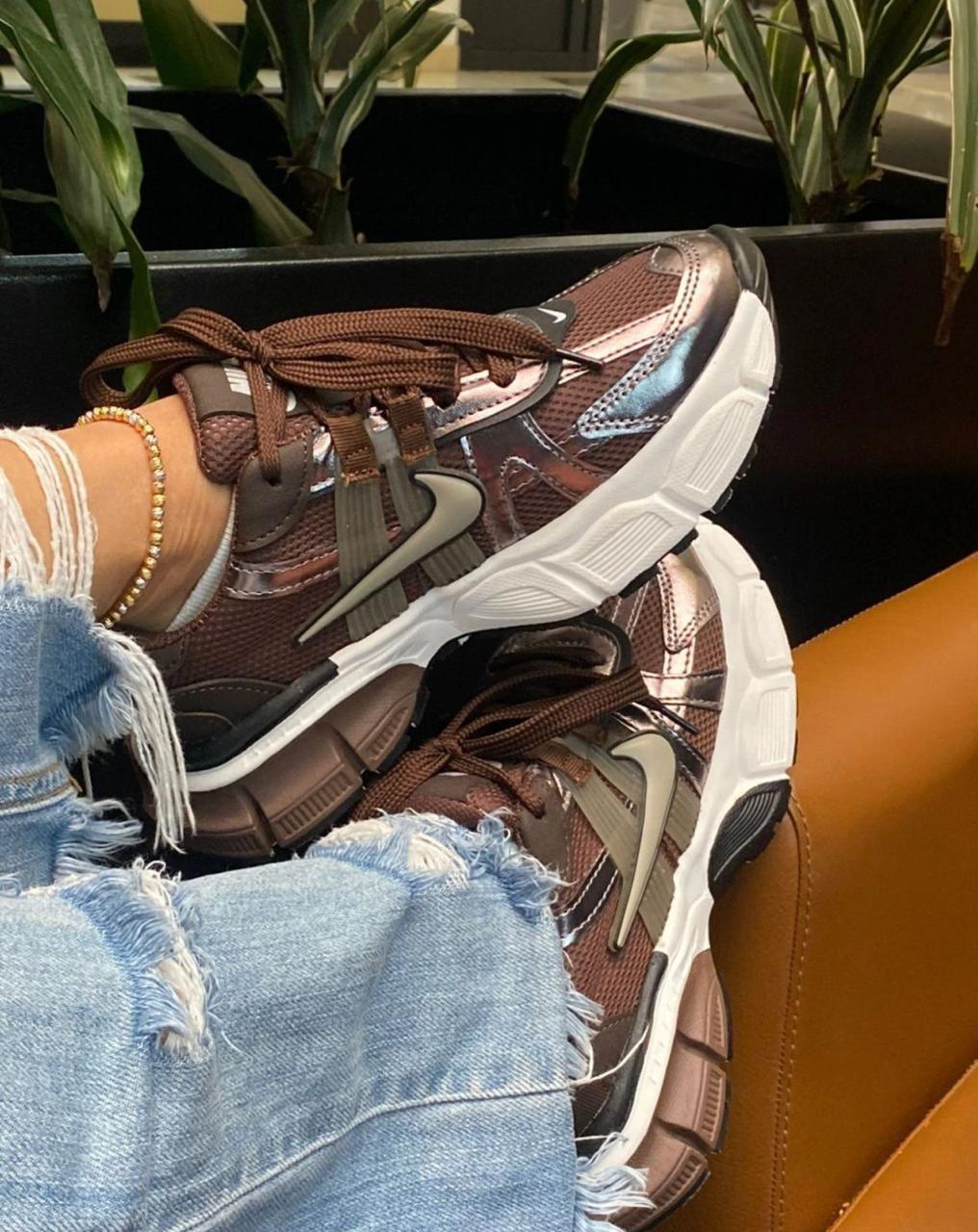 Nike V2k