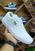 DC Shoes Trase Sneaker Collection